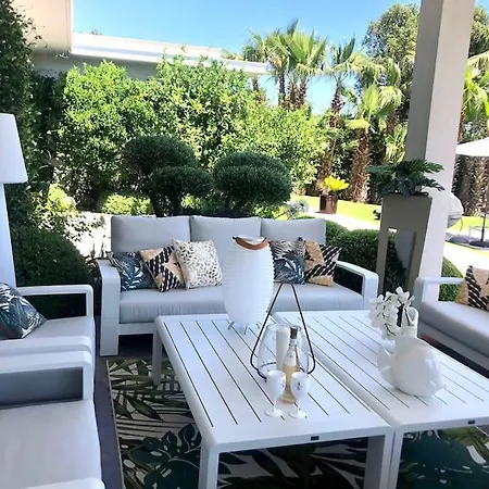 Bahamas Villa *